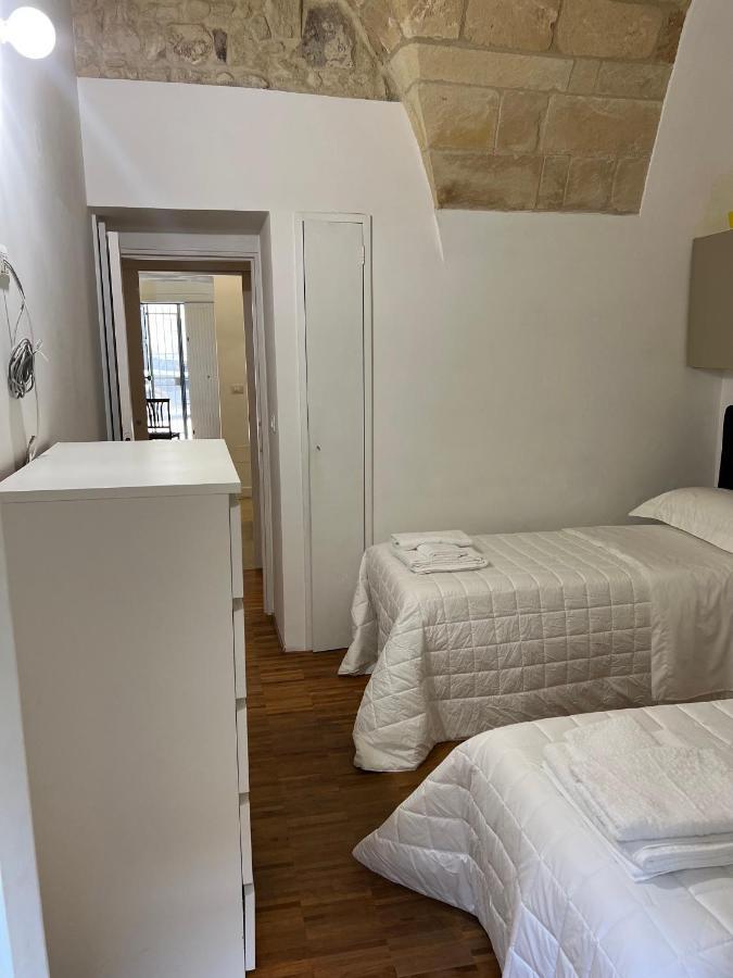 Li Turnisi Apartment Lecce Kültér fotó